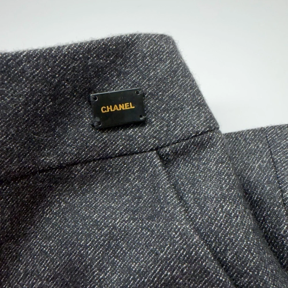 CHANEL Charcoal Wool Skirt